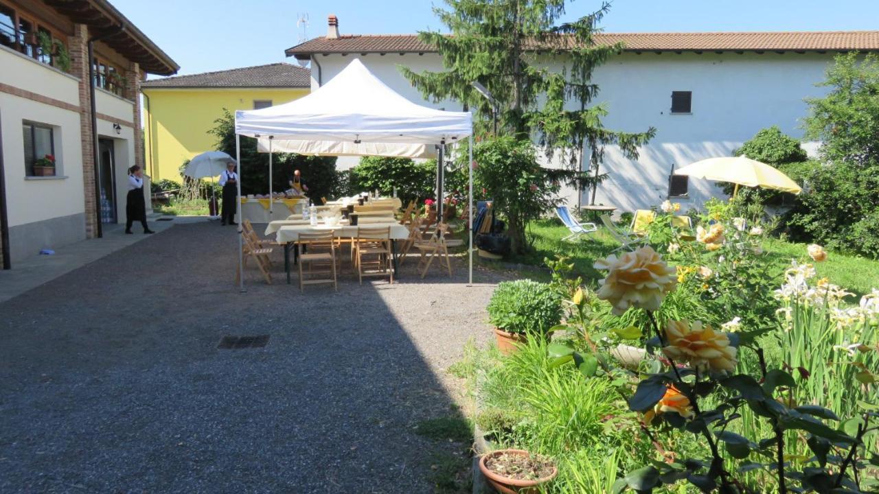 Gli Acini Bed & Breakfast Pietra de' Giorgi Bagian luar foto